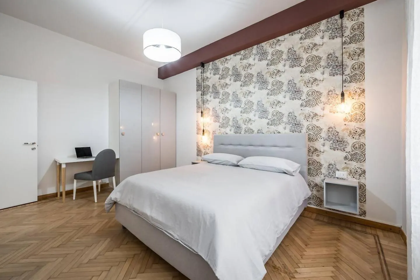 Casa Amelia Elegant Suite Parcheggio Gratuito Parma Italia